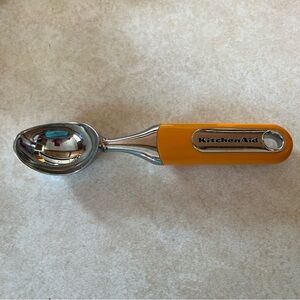 KitchenAid Tangerine Ice Cream Scoop